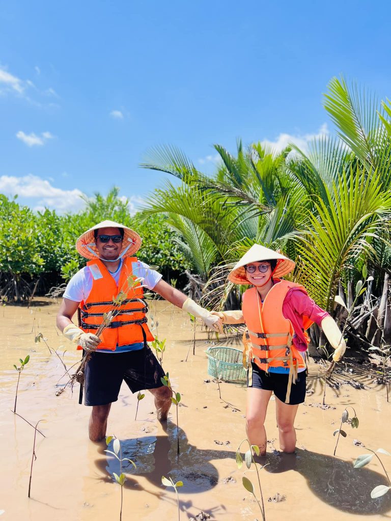 Khudulichnguoigiurung3 768x1024